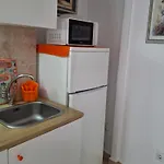 Orange 아파트 *